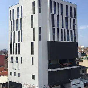 Golden Pier Hotel